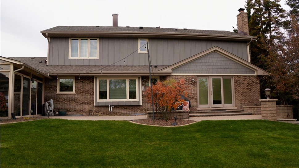 Siding Project in Orland Park, Illinois by Stan's Roofing & Siding