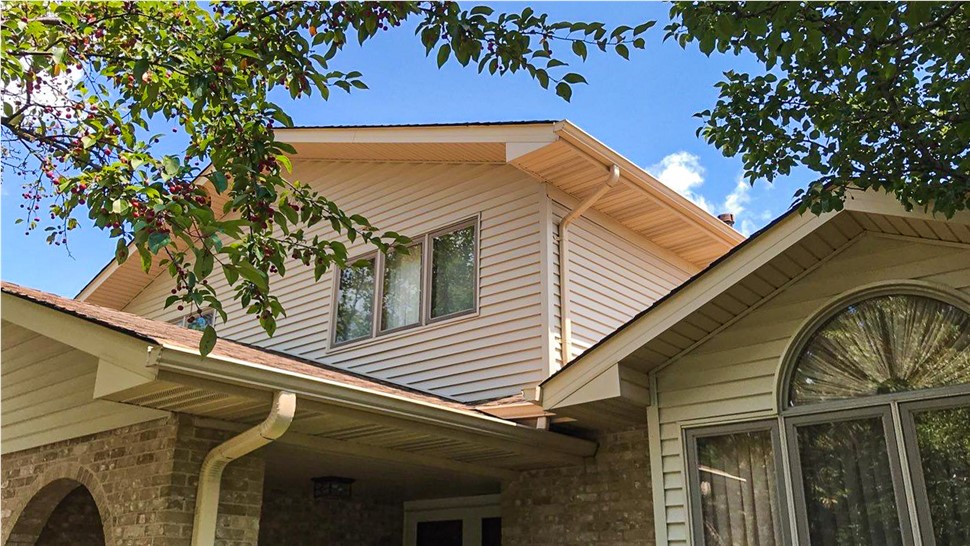 Siding Project in West Oak Forest, IL by Stan's Roofing & Siding