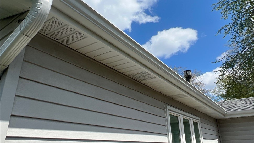 Soffit and Fascia Project in Bolingbrook, Illinois by Stan's Roofing & Siding