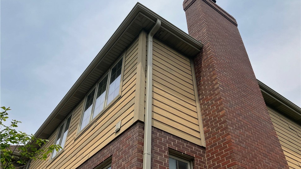 Siding Project in Orland Park, IL by Stan's Roofing & Siding