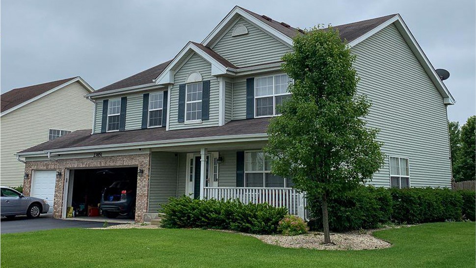 Roofing Project in Plainfield, IL by Stan's Roofing & Siding