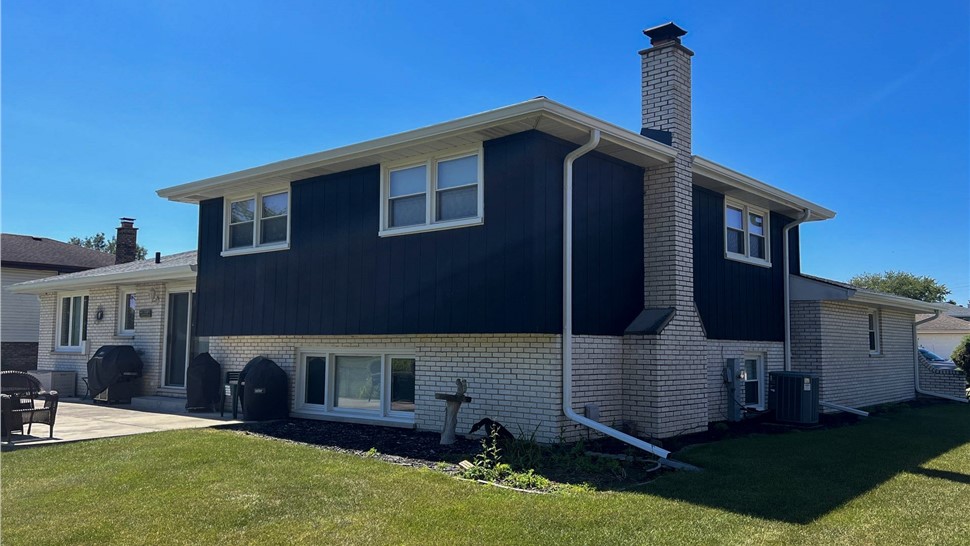 Siding Project in Orland Park, IL by Stan's Roofing & Siding