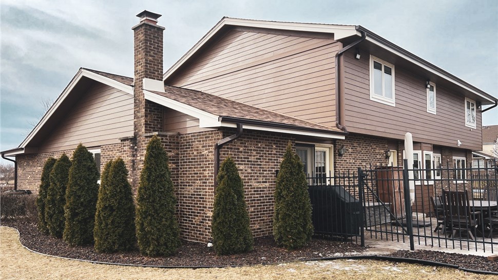 Gutters, Roofing, Siding, Soffit and Fascia Project in Orland Park, IL by Stan's Roofing & Siding