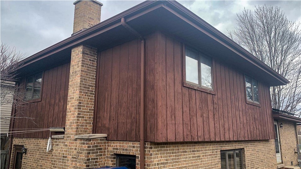 Siding Project in Oak Lawn, IL by Stan's Roofing & Siding