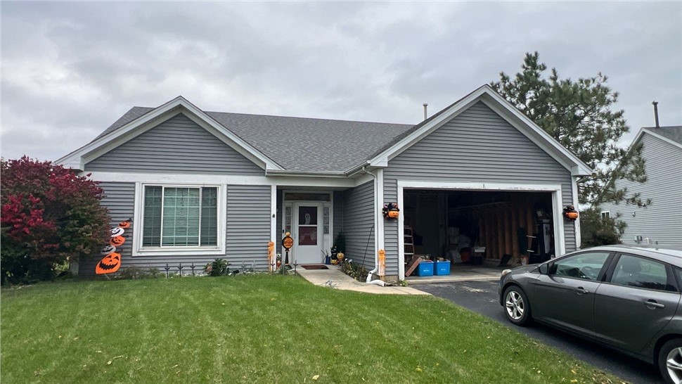 Siding Project in Bolingbrook, Illinois by Stan's Roofing & Siding