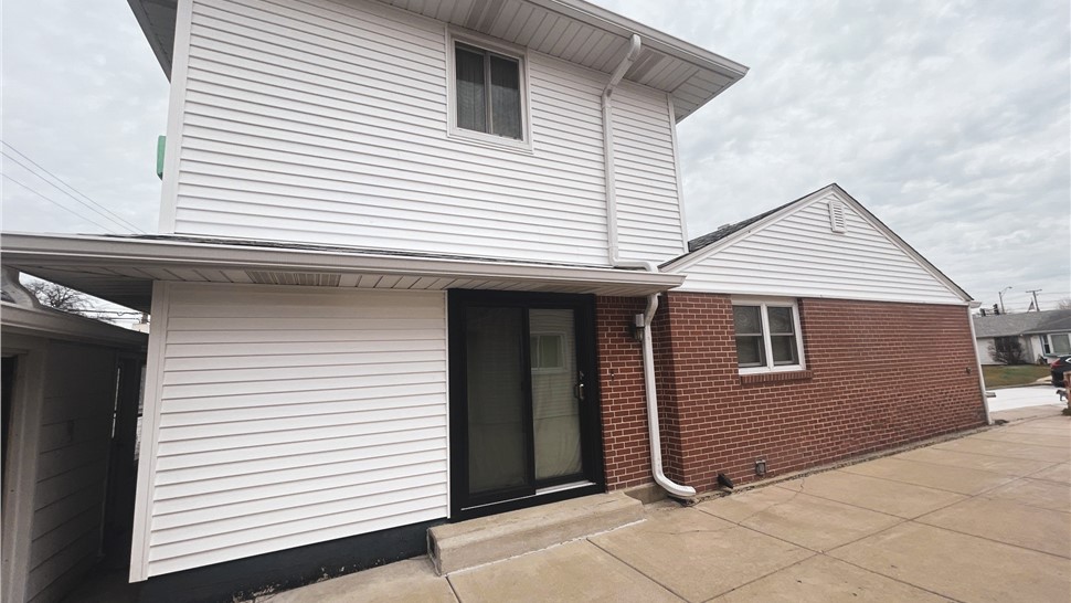 Roofing, Siding Project in Hometown, Illinois by Stan's Roofing & Siding