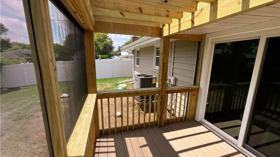 Decks Project in Lockport, IL by Stan's Roofing & Siding