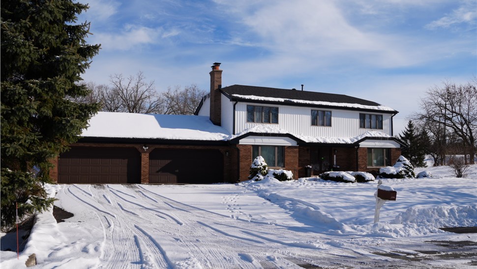 Gutters, Roofing, Siding, Soffit and Fascia Project in Mokena, IL by Stan's Roofing & Siding