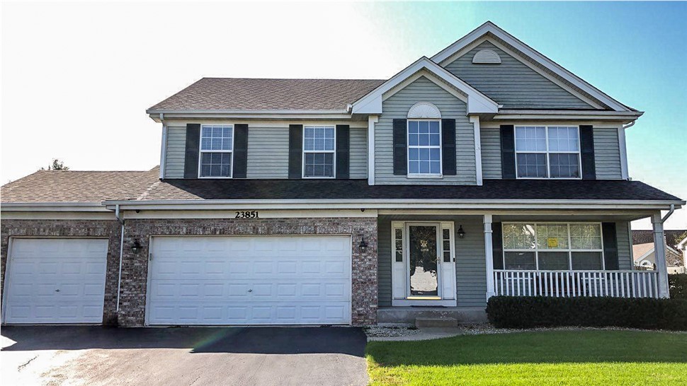 Roofing Project in Plainfield, IL by Stan's Roofing & Siding