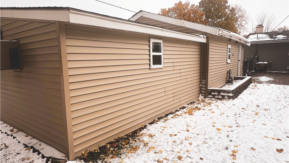 Siding Project in Bridgeview, IL by Stan's Roofing & Siding