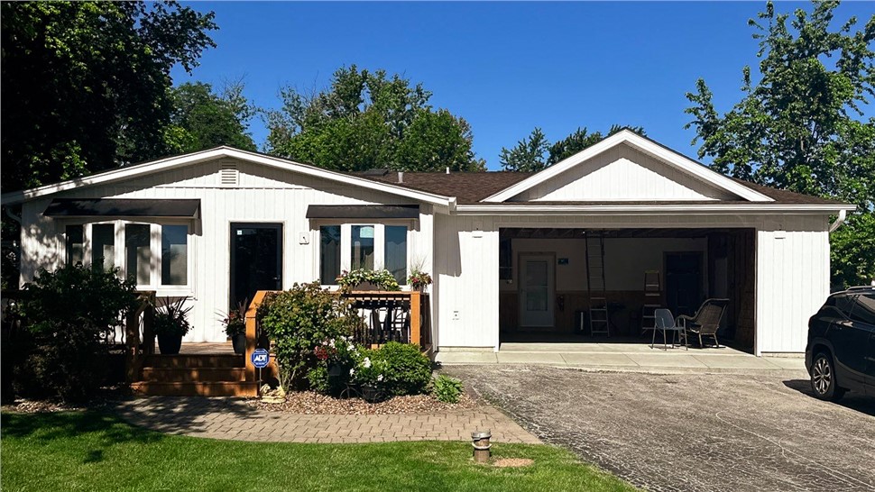 Roofing, Siding Project in Tinley Park, IL by Stan's Roofing & Siding