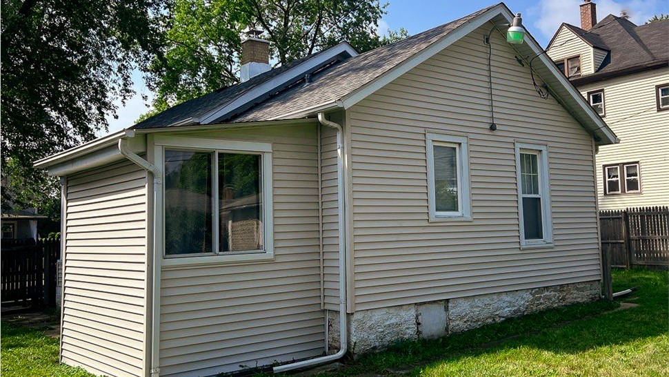 Siding Project in Joliet, IL by Stan's Roofing & Siding