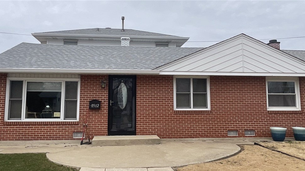 Roofing, Siding Project in Hometown, Illinois by Stan's Roofing & Siding