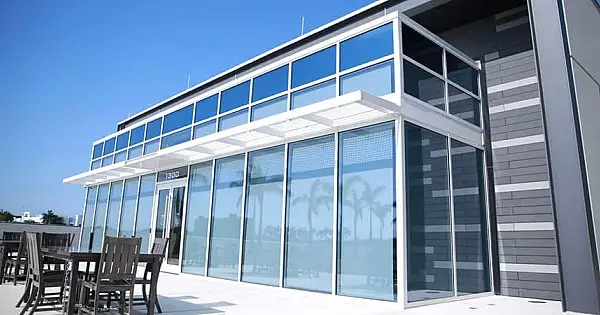 Top Benefits of Upgrading Commercial Windows for South Florida Businesses