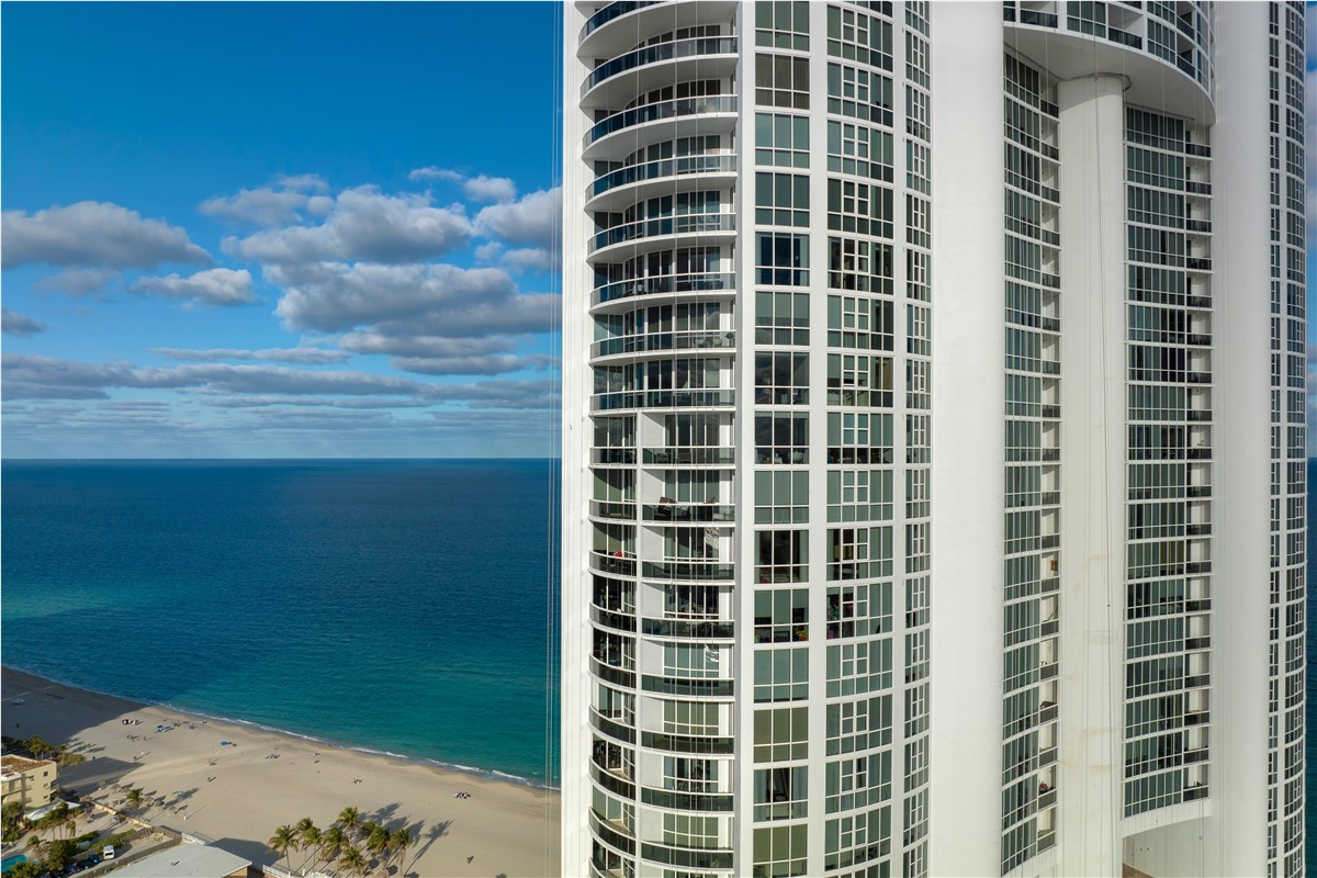 The Ultimate Guide to Florida Commercial Impact Windows