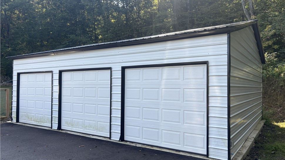  Roofing, Gutters Project in Columbus, IN by Storm Warrior Roof