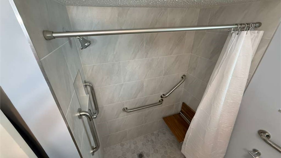 Bathrooms Project in St Pete Beach, Florida by Sunrise Contractors Inc