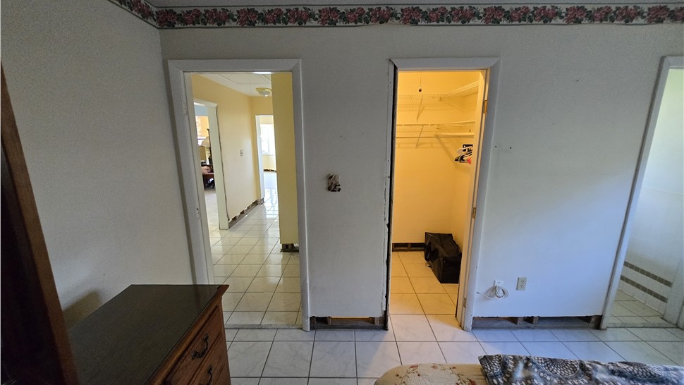 Bathrooms, Kitchens, Storm Damage Project in St. Petersburg, FL by Sunrise Contractors Inc