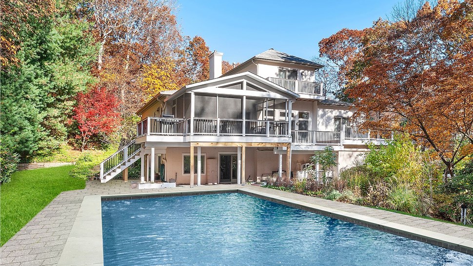 Studio Sunrooms Photo 1