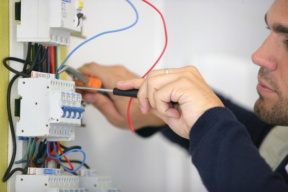 The Importance of Regular Electrical Maintenance During the Hot Months in Texas