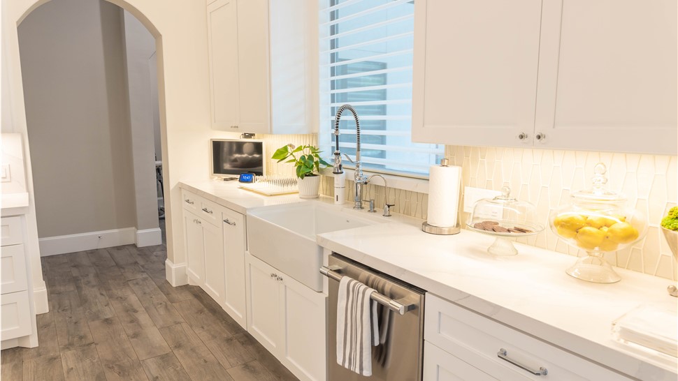 Kitchen Remodeling - Kitchen Flooring Photo 1