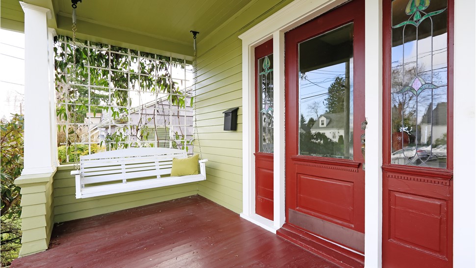 Porches 1