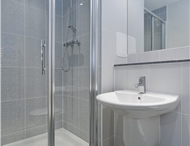 Replacement Showers 4
