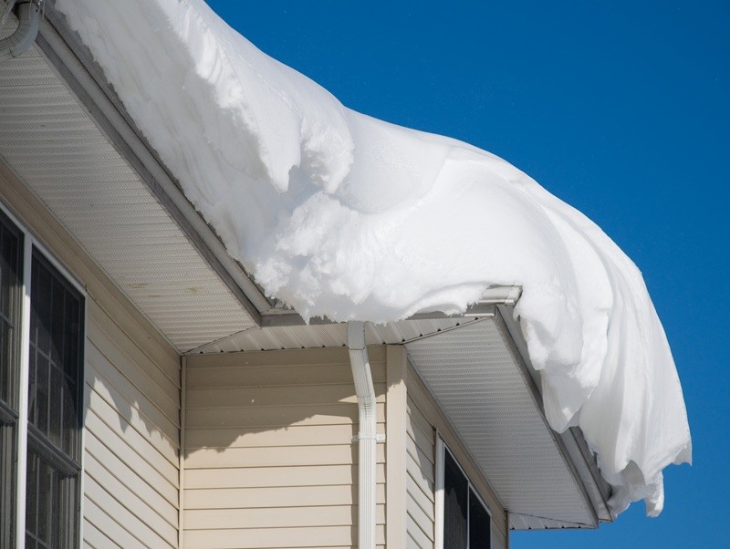 5 Winter Roofing Problems Pittsburgh Homeowners Should Watch For