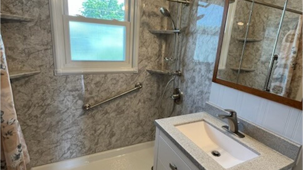 Baths Project in Columbus, NE by Thompson's Home Improvement