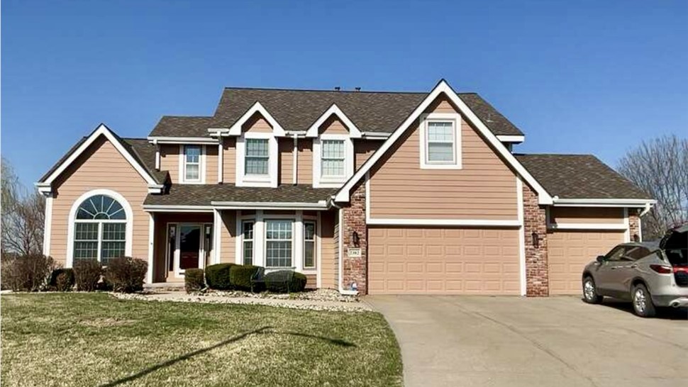 Siding Project in Omaha, NE by Thompson's Home Improvement