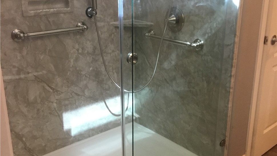 Showers Project Project in North Las Vegas, NV by Thompson Bath