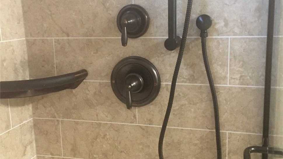 Showers Project Project in Washington, UT by Thompson Bath