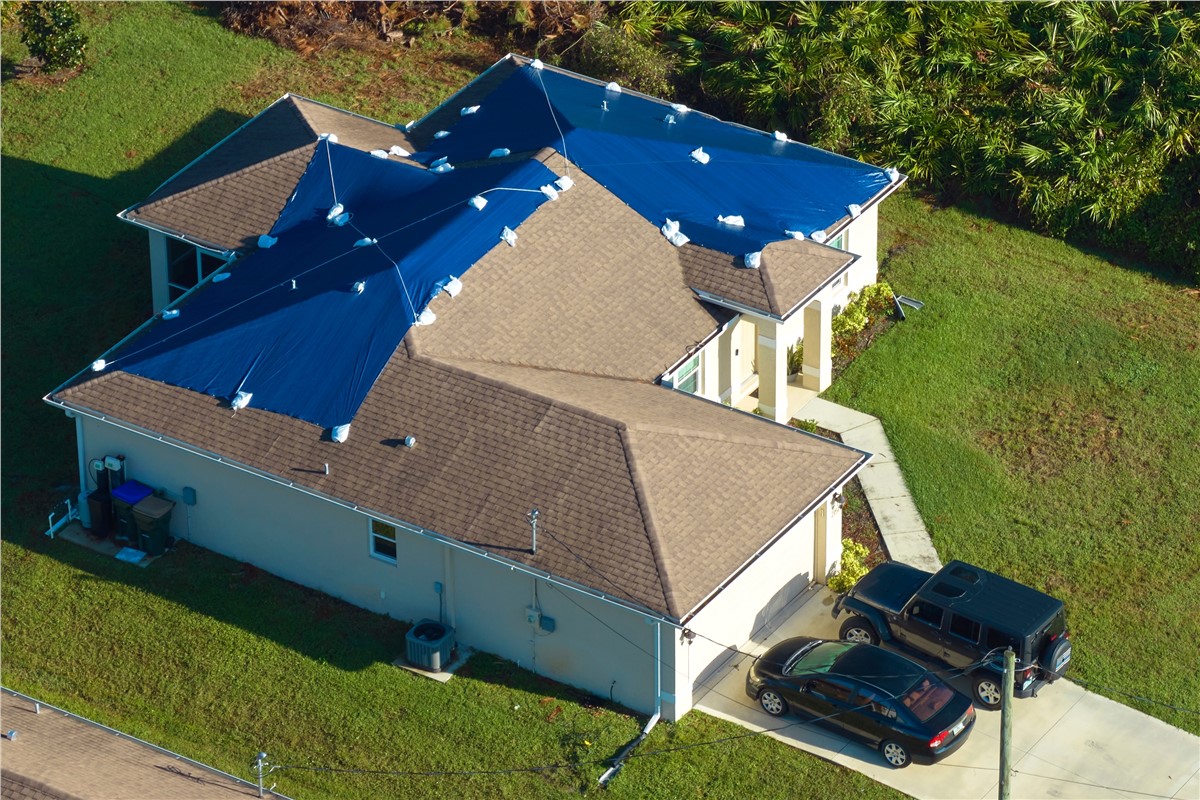 Top Roofing Mistakes Homeowners Make After a Storm