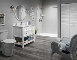 Bathrooms - Walk-in Showers Photo 4