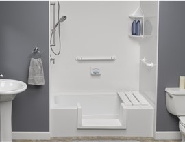 Bathrooms - Bathroom Step-Through Insert Photo 2