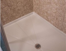 Bathrooms - Barrier Free Showers Photo 2