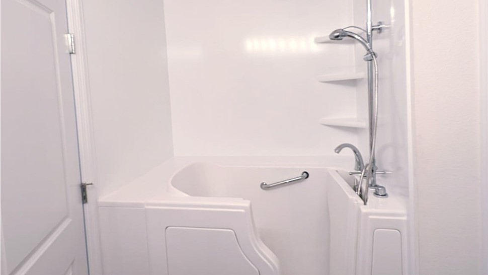 Baths - Walk-In Baths Photo 1