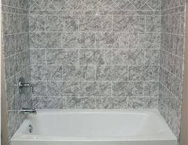 Baths - Bath Surrounds Photo 2