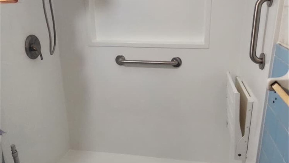 Bathrooms, Baths, Showers Project in St Petersburg, Florida by Top Notch Remodelers