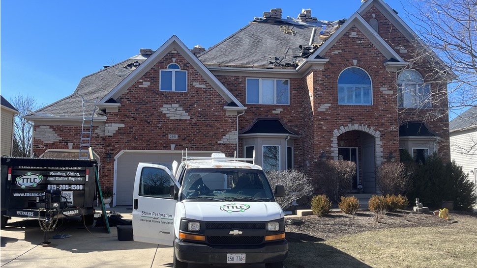 Plainfield, Joliet, Shorewood, Morris, Storm damage, insurance claim, affordable, responsible, experienced, great communication, storm damage, professionals, repair experts, shingle roofs, new roof.