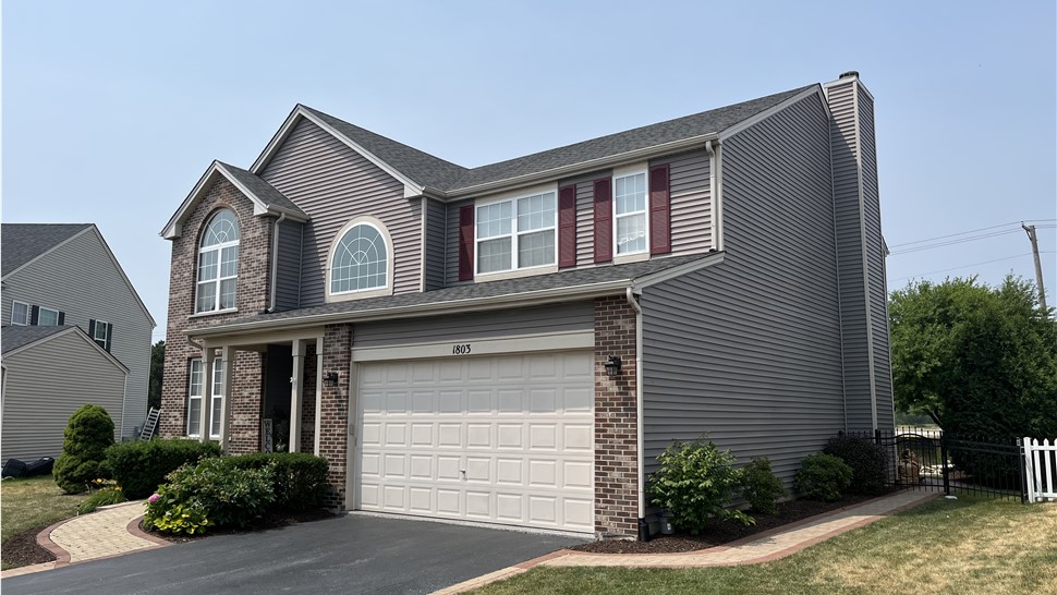 Plainfield Roof Replacement; Owens Corning Shingle Installation; Owens Corning shingles, "Pepercorn"