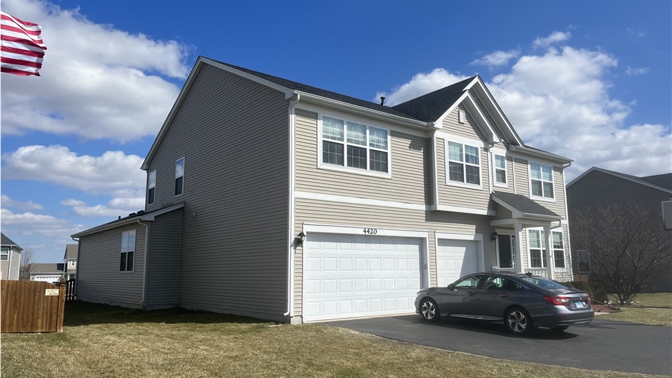 Replacement siding, replacement siding installation, replacement roofing contractors, replacement roof, replacement fascia, James Hardie, LP Smartside.