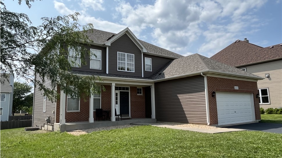 Teak Siding Installation Variform Joliet, Illinois TTLC