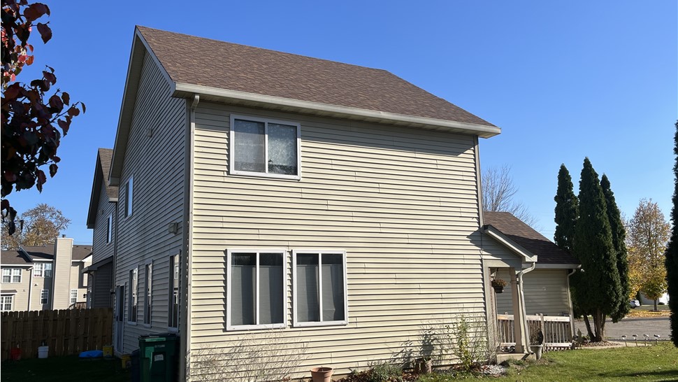 Plainfield, Oswego, Naperville, Yorkville, contractor, professional, asphalt shingle, Owens Corning, professional, durable.