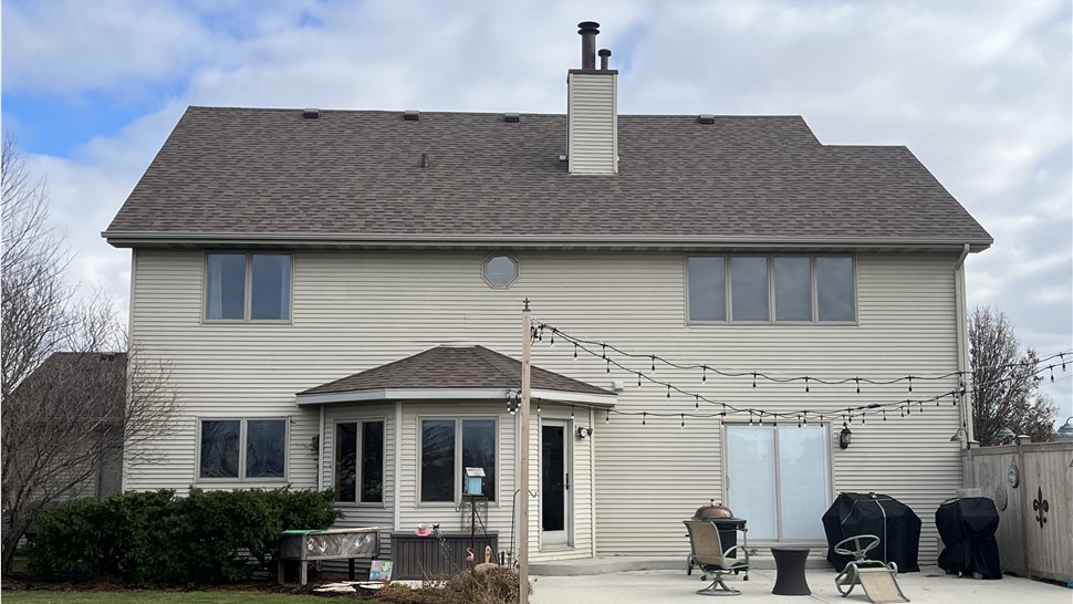 Gutters installations, seamless gutter systems, soffits, gutter aprons, roofing, residential roofing installation, roofing contractors, roof wind damage, roof inspection.