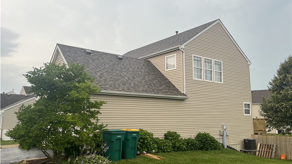 "Driftwood" Variform Siding Installation; TTLC Inc, Variform Siding Installation Joliet, Illinois