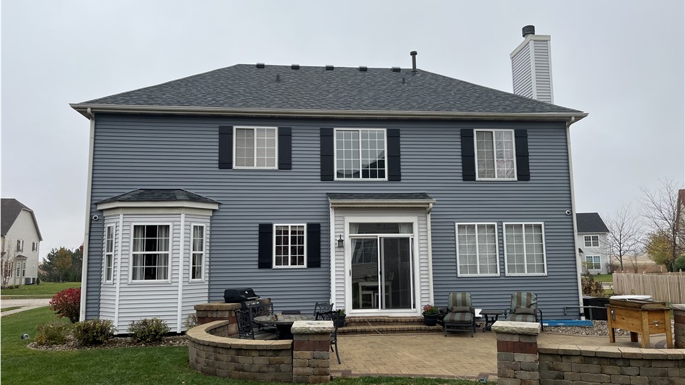 Durable product, professional installation, affordable price, punctual and courteous crew, knowledgeable, trusted throughout Chicagoland, Plainfield, Batavia, Joliet, New Lenox.