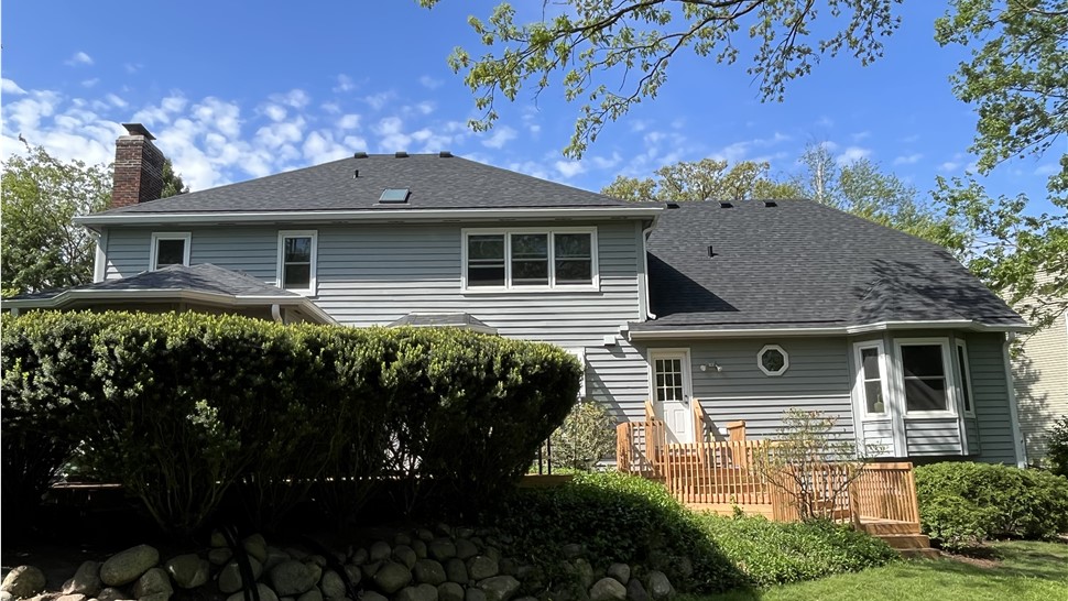 Elegant Onyx Black roofing installation by TTLC Roofing in Montgomery, showcasing impeccable craftsmanship and enduring quality for a stunning and durable roof.