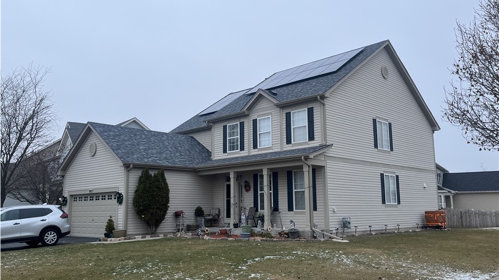 Good reputation, industry leader, great reviews, residential roofing, commercial roofing, great work, insurance assistance, insurance work, restoration company, siding storm damage repair.