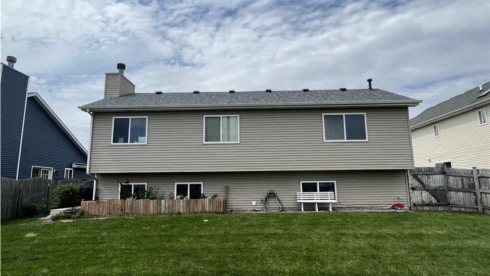 Slatestone Grey Vinyl Variform Siding installation Joliet, Illinois